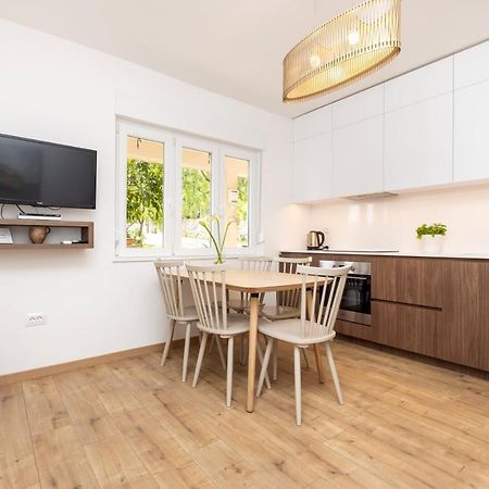 Boutique Apartment Mali Losinj Luaran gambar