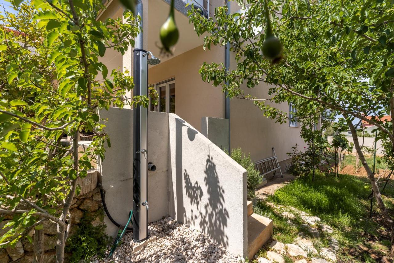 Boutique Apartment Mali Losinj Luaran gambar